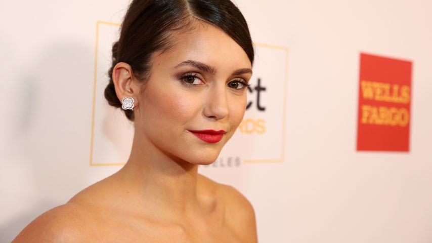 Nina Dobrev auf dem Roten Teppich