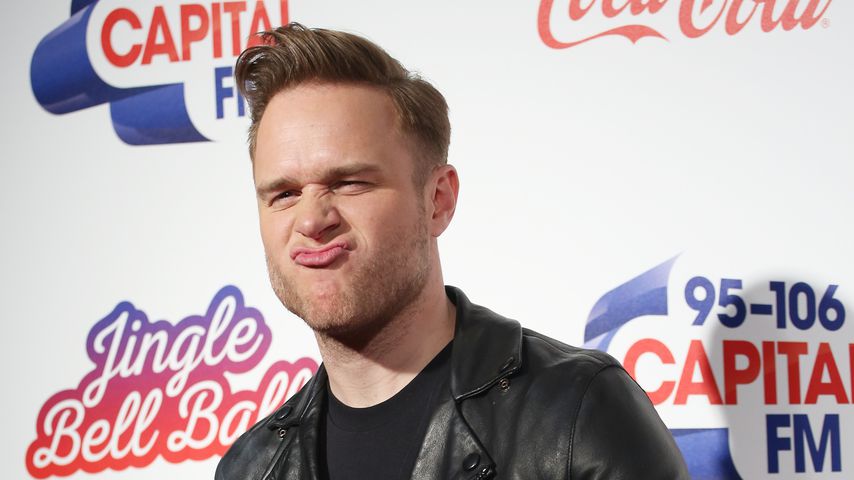 Der blanke Po: Olly Murs tanzte halbnackt auf der Bühne!