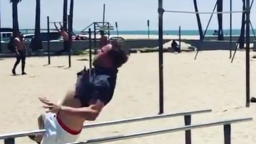 Epic Fail: Über Olly Murs' Trainingsunfall lacht das Netz