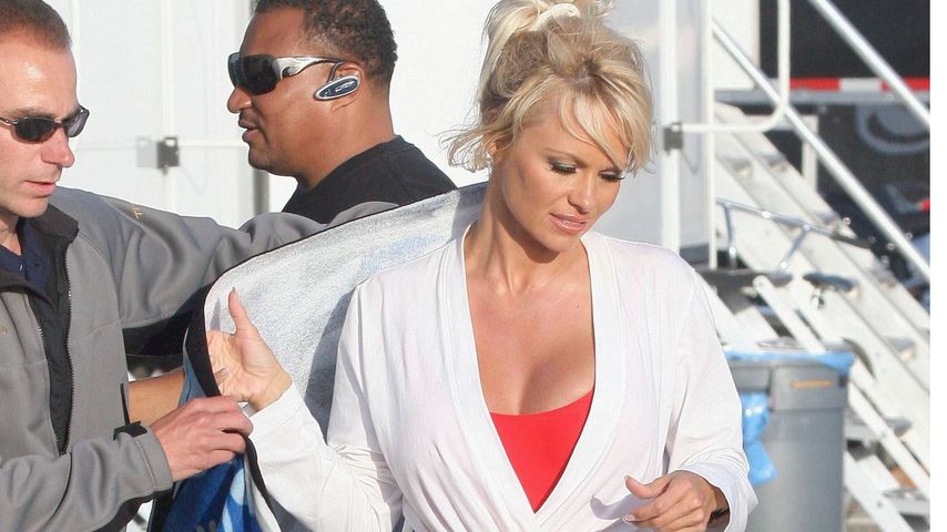 Pamela Anderson bei einem "Baywatch"-Fotoshooting
