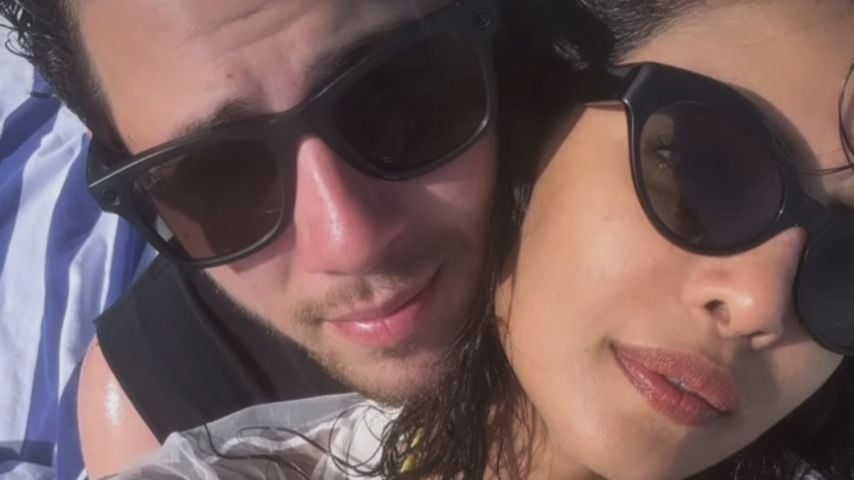 Priyanka Chopra und Nick Jonas im Urlaub auf einem Bild bei Instagram