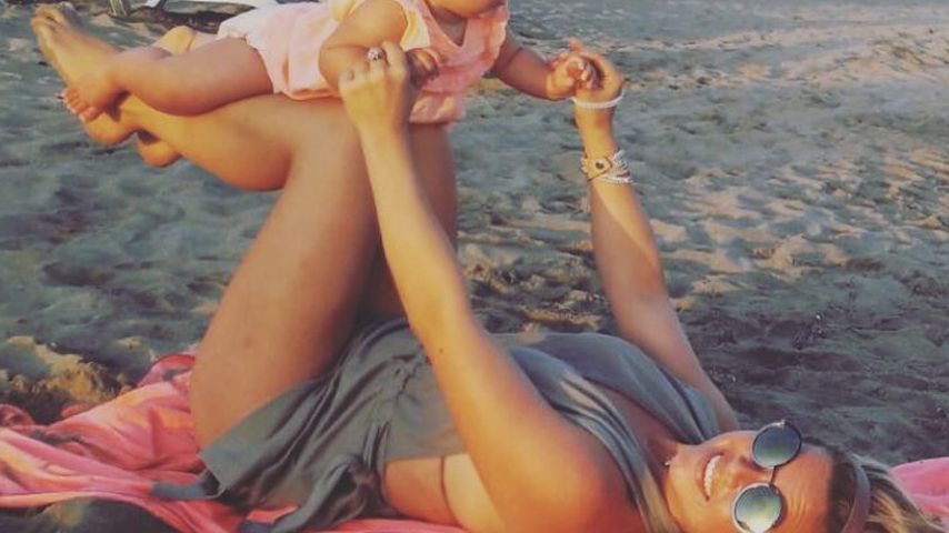 Rebecca Kratz und ihre Tochter Alaia-Claire