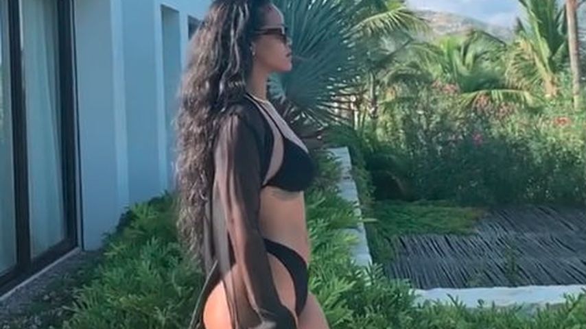 Heiß im Bikini: Hier präsentiert Rihanna ihre Traum-Kurven!