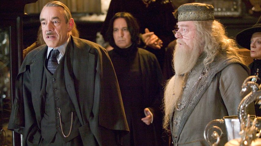 Roger Lloyd-Pack (Barty Crouch), Alan Rickman (Professor Snape) und Michael Gambon (Albus Dumbledore