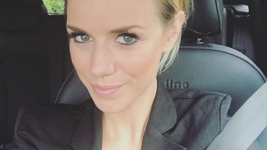 Sandra Kuhn im Anzug