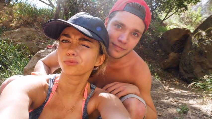 Sarah Hyland und Dominic Sherwood