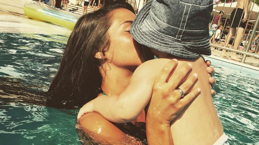 Sarah Lombardi und Sohn Alessio auf Kreta