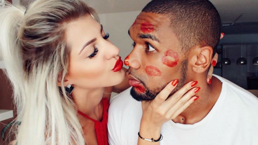 Playmate Sarah Nowak (l.) und Dominic Harrison