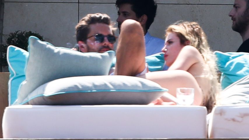 Scott Disick und Bella Thorne in Cannes