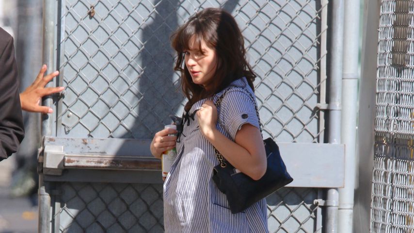 Zooey Deschanel