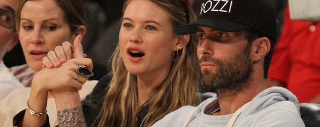 adam levine und Behati Prinsloo adam levine und Behati Prinsloo