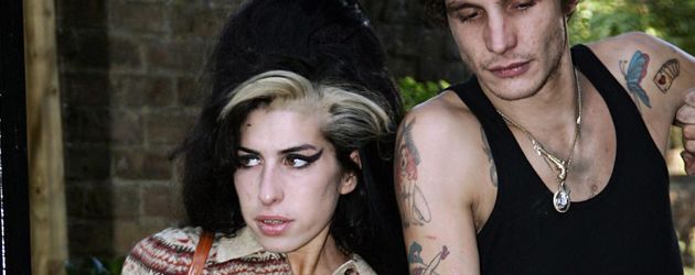 Amy Winehouse mit Blake Fielder-Civil im Oktober 2007 Amy Winehouse mit Blake Fielder-Civil im Oktober 2007