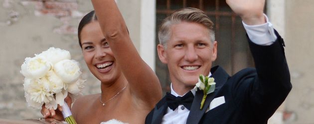 Ana und Bastian Schweinsteiger nach ihrer Hochzeit in Venedig Ana und Bastian Schweinsteiger nach ihrer Hochzeit in Venedig