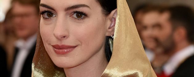 Anne Hathaway Anne Hathaway