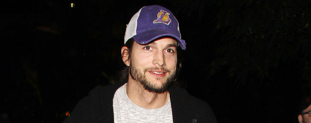 Ashton Kutcher Ashton Kutcher