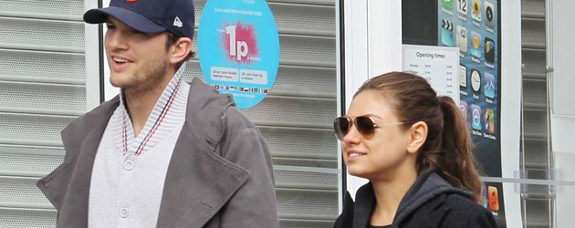 Mila Kunis und Ashton Kutcher Mila Kunis und Ashton Kutcher
