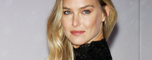 Model Bar Refaeli Model Bar Refaeli