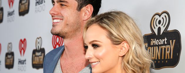 Ben Higgins und Lauren Bushnell im April 2016 Ben Higgins und Lauren Bushnell im April 2016