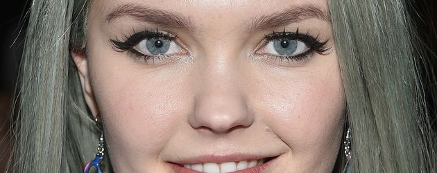 Bonnie Strange bei der Desigual-Show auf der New York Fashion Week Fall 2016 Bonnie Strange bei der Desigual-Show auf der New York Fashion Week Fall 2016