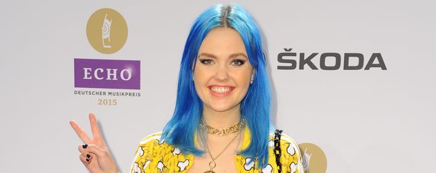 Bonnie Strange Bonnie Strange