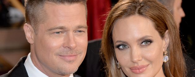 Brad Pitt und Angeline Jolie bei der Oscar-Verleihung 2014 Brad Pitt und Angeline Jolie bei der Oscar-Verleihung 2014