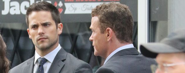 Brant Daugherty und Max Martini am "Fifty Shades Darker"-Set Brant Daugherty und Max Martini am "Fifty Shades Darker"-Set