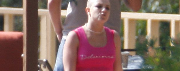 Britney Spears bei ihrem psychischen Absturz im Jahr 2007 Britney Spears bei ihrem psychischen Absturz im Jahr 2007