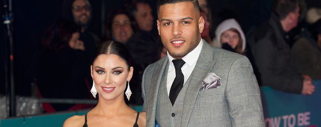 Cally Jane Beech & Luis Morrison auf einer Filmpremiere 2016 Cally Jane Beech & Luis Morrison auf einer Filmpremiere 2016