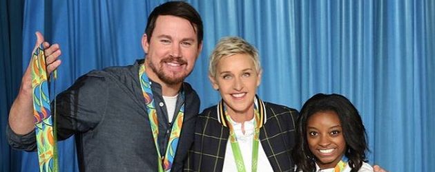 Channing Tatum, Ellen DeGeneres und Simone Biles (v.l.) bei der "The Ellen DeGeneres Show" Channing Tatum, Ellen DeGeneres und Simone Biles (v.l.) bei der "The Ellen DeGeneres Show"