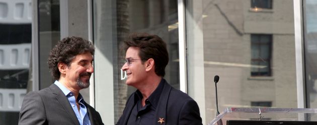 Charlie Sheen und Chuck Lorre Charlie Sheen und Chuck Lorre