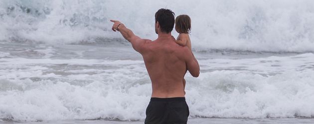 Chris Hemsworth Chris Hemsworth