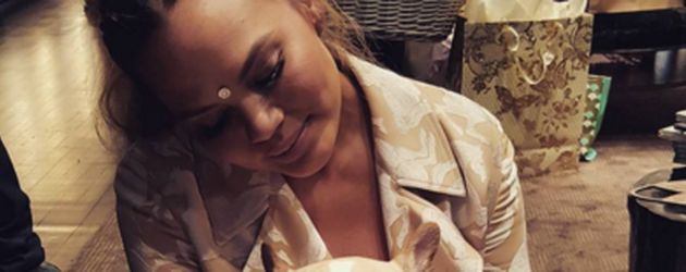 Chrissy Teigen Chrissy Teigen