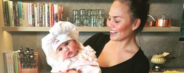 Chrissy Teigen mit Tochter Luna Simone Chrissy Teigen mit Tochter Luna Simone