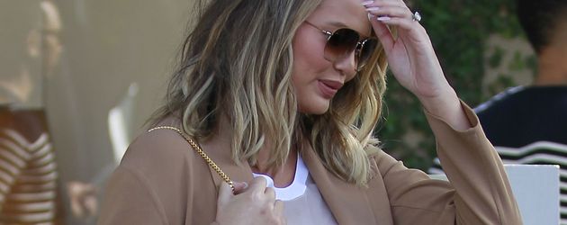 Chrissy Teigen Chrissy Teigen