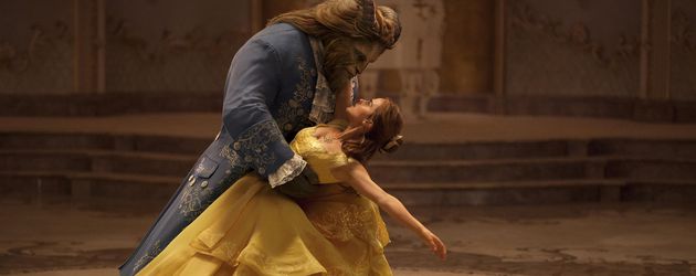 Dan Stevens und Emma Watson in dem Kinofilm "Die Schöne und das Biest" Dan Stevens und Emma Watson in dem Kinofilm "Die Schöne und das Biest"