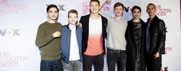Ivo Kortlang, Nick Julius Schuck, Damian Hardung, Timur Bartels, Luise Befort und Tim Oliver Schulz Ivo Kortlang, Nick Julius Schuck, Damian Hardung, Timur Bartels, Luise Befort und Tim Oliver Schulz