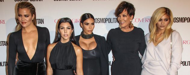 Khloe Kardashian, Kourtney Kardashian, Kim Kardashian, Kris Jenner und Kylie Jenner Khloe Kardashian, Kourtney Kardashian, Kim Kardashian, Kris Jenner und Kylie Jenner