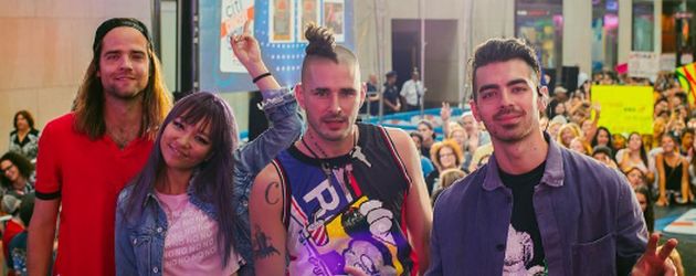 Die Band DNCE bei einem Auftritt Die Band DNCE bei einem Auftritt
