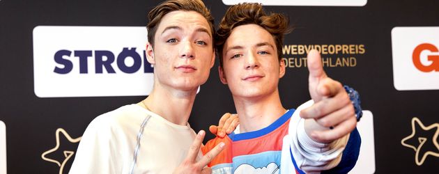 Roman und Heiko Lochmann bei der Verleihung des 6. Webvideopreis in 2016 Düsseldorf Roman und Heiko Lochmann bei der Verleihung des 6. Webvideopreis in 2016 Düsseldorf