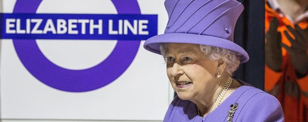 Queen Elizabeth II. Queen Elizabeth II.