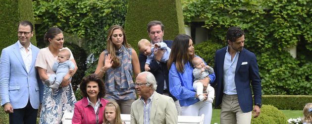 Fototermin der Schweden-Royals auf Schloss Solliden, Juli 2016 Fototermin der Schweden-Royals auf Schloss Solliden, Juli 2016