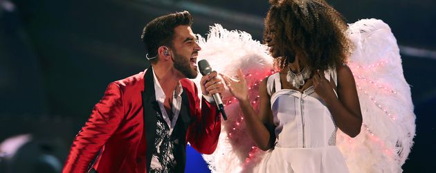DSDS-Kandidat Armando in der ersten Live-Show von DSDS DSDS-Kandidat Armando in der ersten Live-Show von DSDS