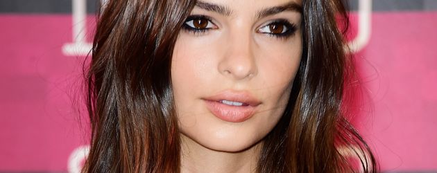 Emily Ratajkowski Emily Ratajkowski