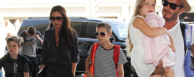 David Beckham, Victoria Beckham, Brooklyn Beckham, Romeo Beckham, Harper Seven Beckham und Cruz Beck David Beckham, Victoria Beckham, Brooklyn Beckham, Romeo Beckham, Harper Seven Beckham und Cruz Beck