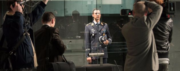 Florian David Fitz als angeklagter Pilot "Lars Koch" im ARD-Film "Terror" Florian David Fitz als angeklagter Pilot "Lars Koch" im ARD-Film "Terror"