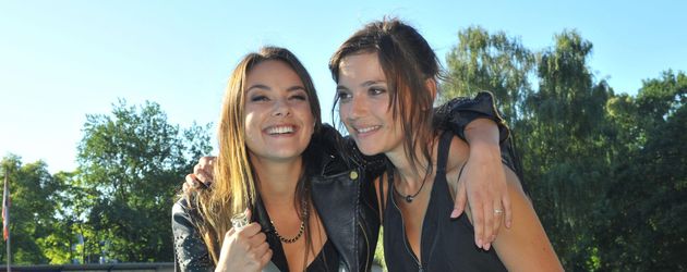 Janina Uhse und Linda Marlen Runge Janina Uhse und Linda Marlen Runge