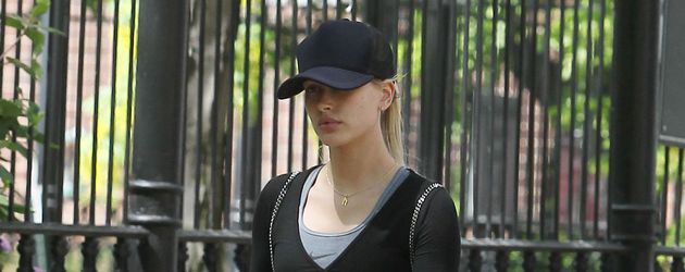 Hailey Baldwin Hailey Baldwin