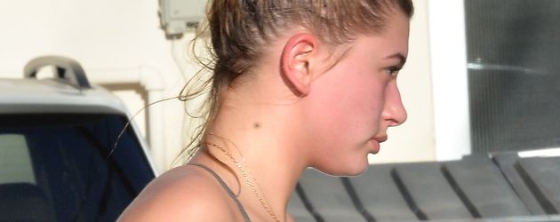 Hailey Baldwin Hailey Baldwin