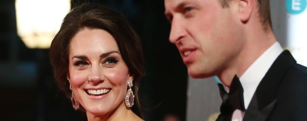 Herzogin Kate und Prinz William bei den Bafta-Awards 2017 in London Herzogin Kate und Prinz William bei den Bafta-Awards 2017 in London