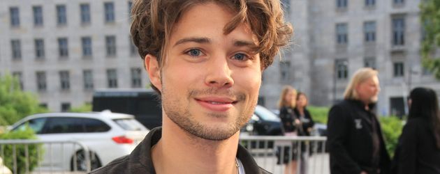 Jascha Rust bei den New Faces Awards 2016 in Berlin Jascha Rust bei den New Faces Awards 2016 in Berlin